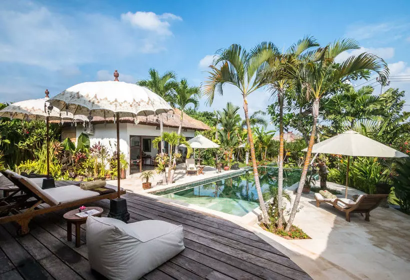 Villa Tibu Indah