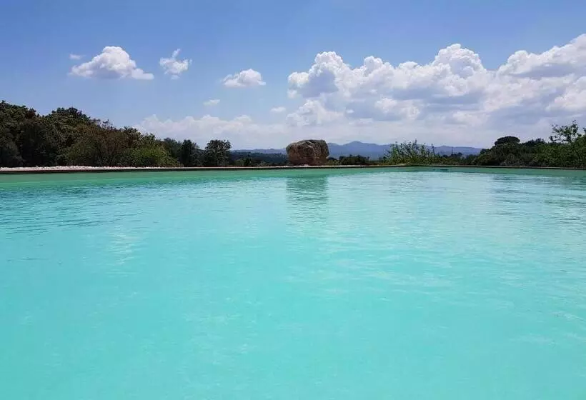 تختخواب و صبحانه Aldo Countryside