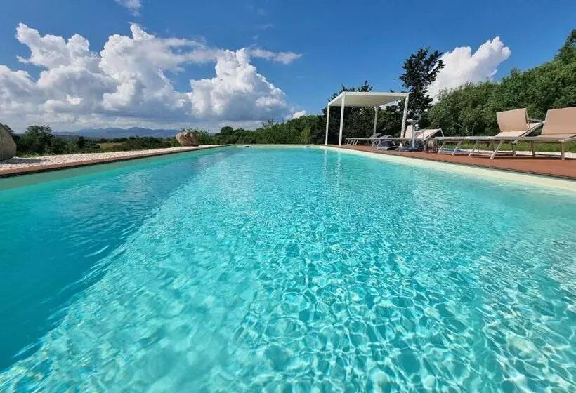 تختخواب و صبحانه Aldo Countryside