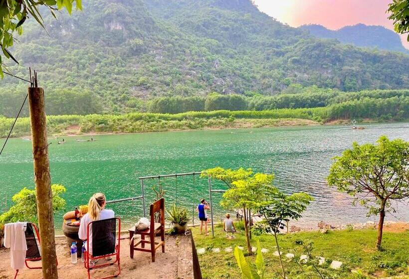 تختخواب و صبحانه Little Rock Homestay