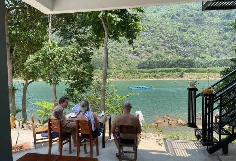 تختخواب و صبحانه Little Rock Homestay