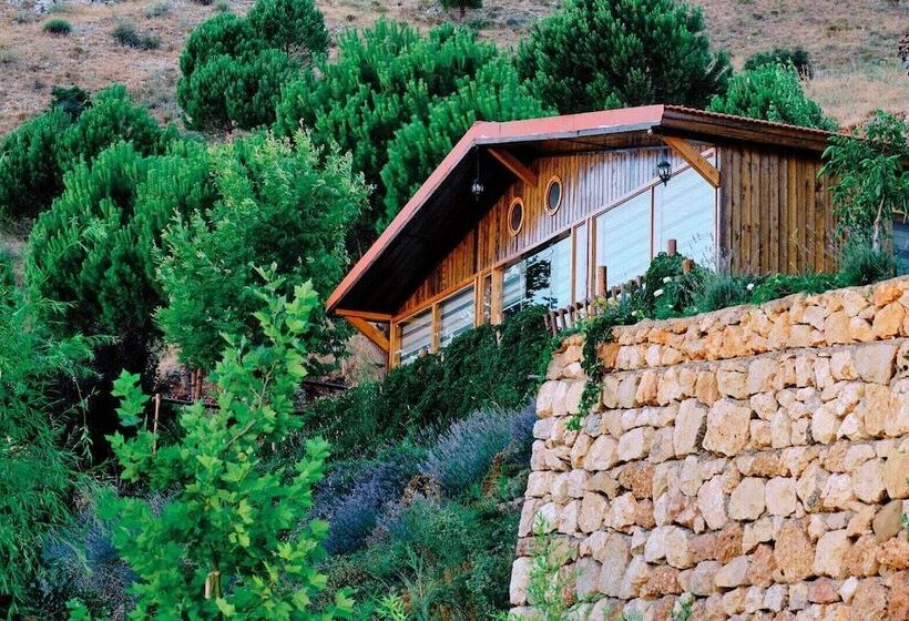 تختخواب و صبحانه Westwood Valley Zahle