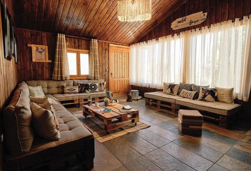 تختخواب و صبحانه Westwood Valley Zahle