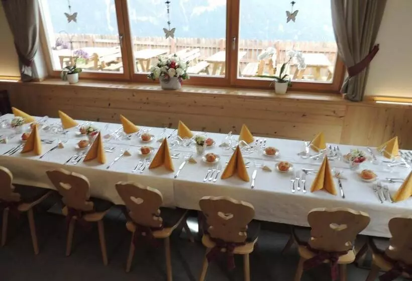 ホテル Agritur Majon Da Mont