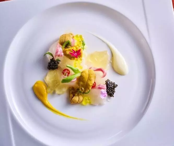 Hotelli Auberge Frenchnomori