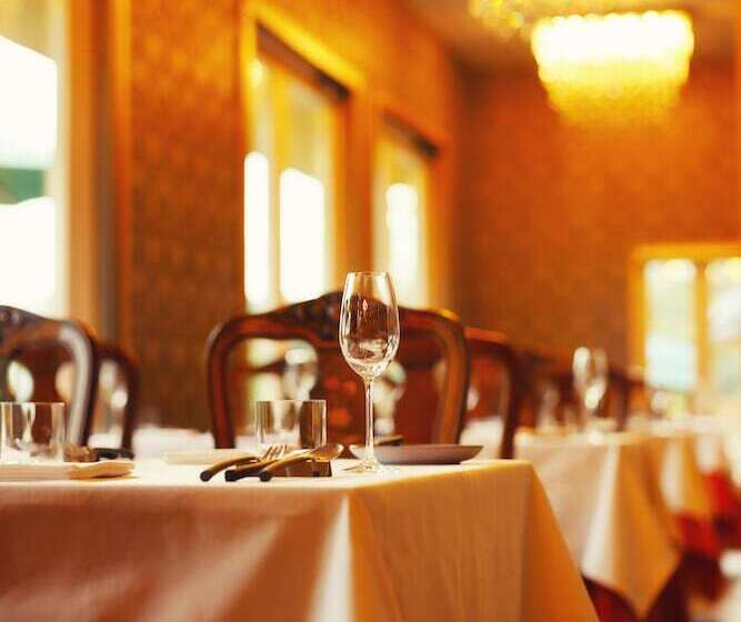 Hotel Auberge Frenchnomori