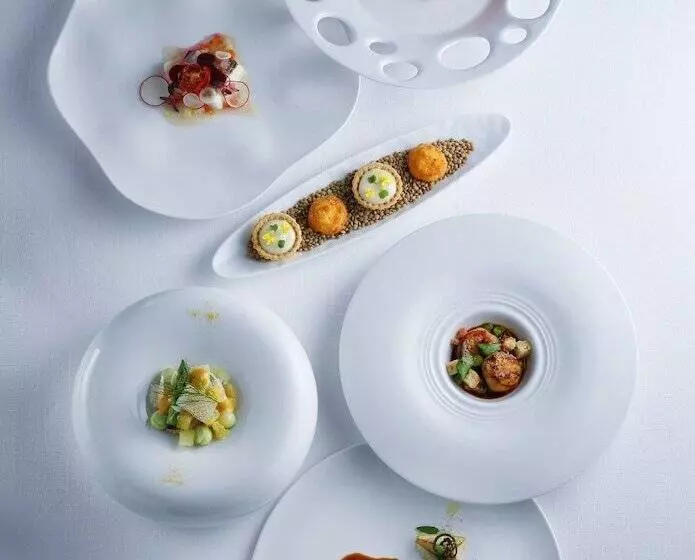 Hotelli Auberge Frenchnomori