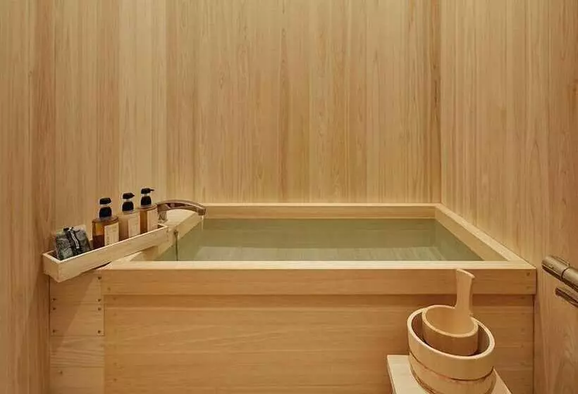 Hotelli Auberge Frenchnomori