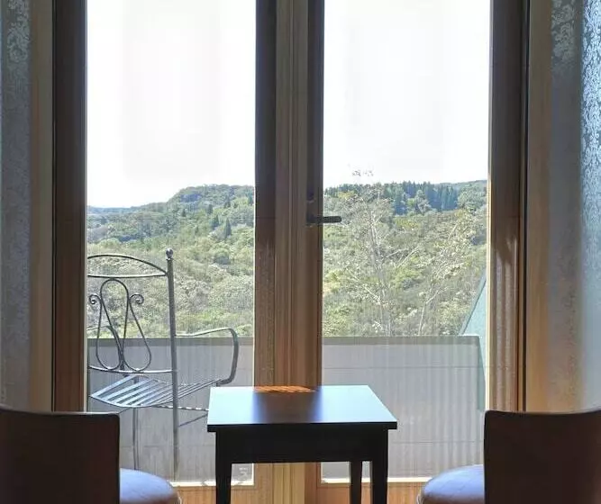 Hotelli Auberge Frenchnomori