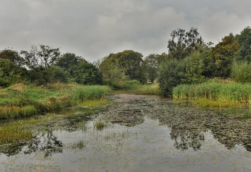 ホテル Finest Retreats   Cottage And Barn, Shortflatt Farm