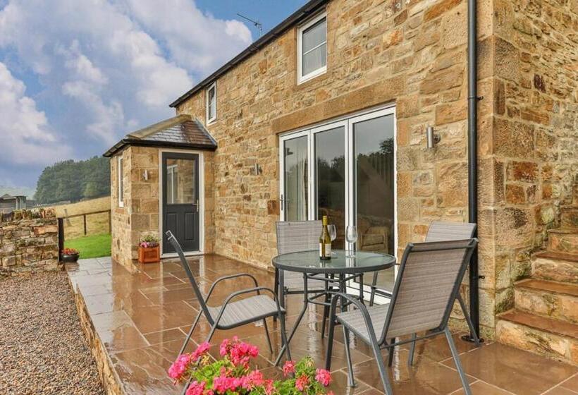 ホテル Finest Retreats   Cottage And Barn, Shortflatt Farm