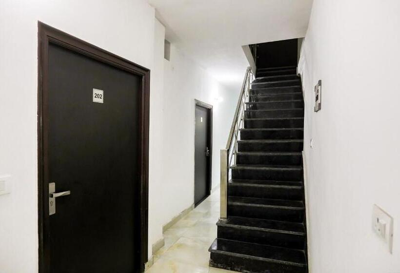 Hotelli Flagship B&b