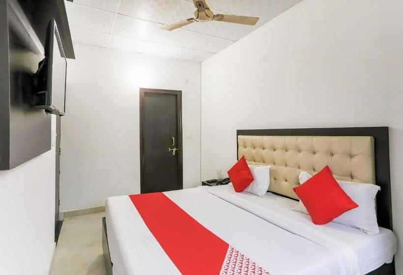 Hotelli Flagship B&b