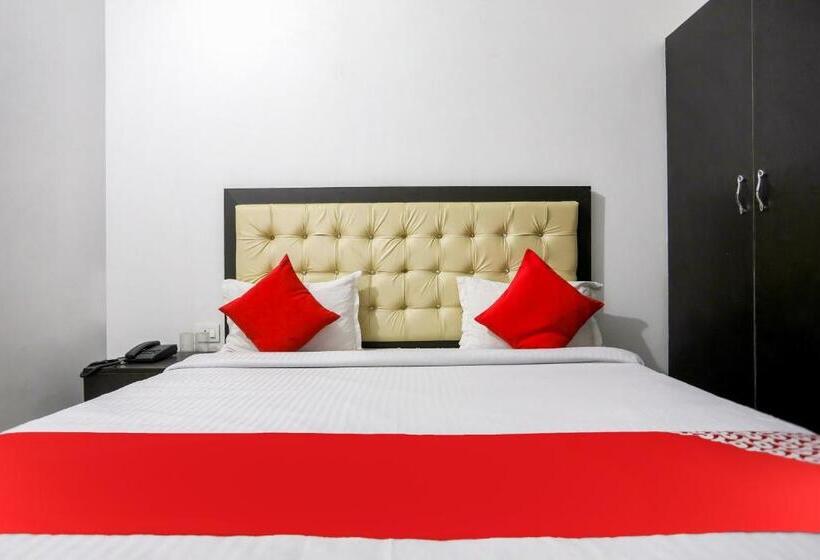 Hotelli Flagship B&b