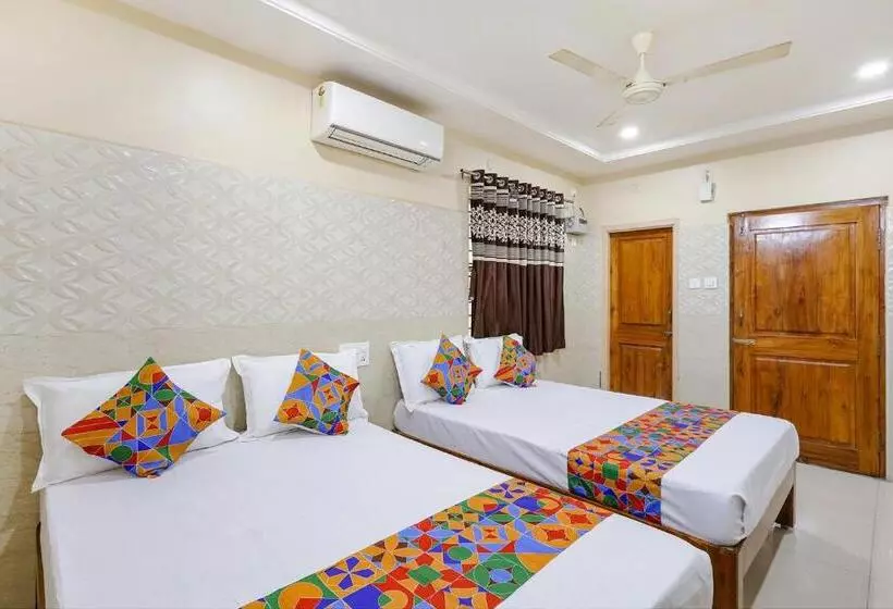 ホテル Oyo Flagship Sree Vishnu Bhavan