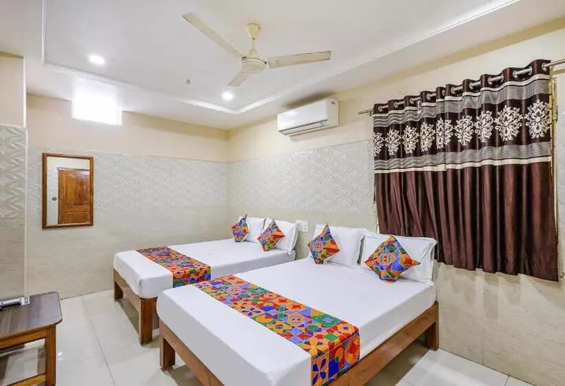 ホテル Oyo Flagship Sree Vishnu Bhavan