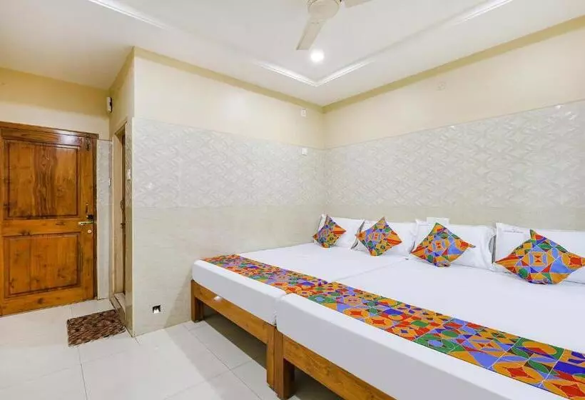 ホテル Oyo Flagship Sree Vishnu Bhavan