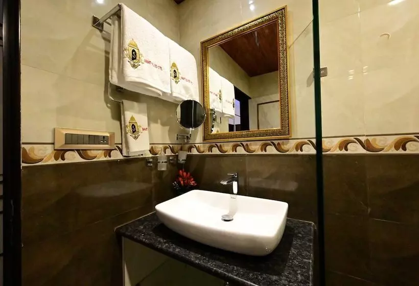 ホテル Sawant Palace
