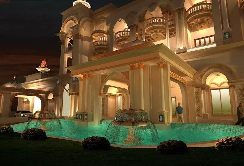 ホテル Sawant Palace