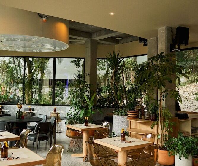 هتل The Somos Flats Central Poblado