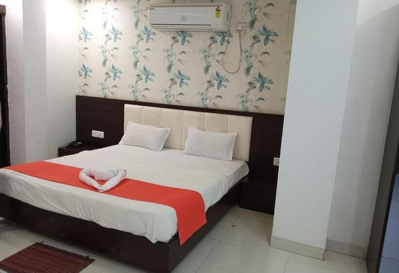 Hotel Collection O Hoshangabad