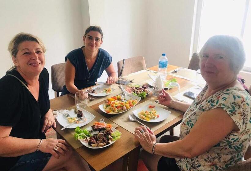 Отель Villa Fernando Resort