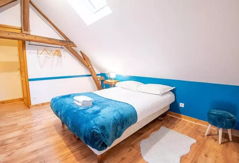 ペンション Country House Les Romarins 14 Pers