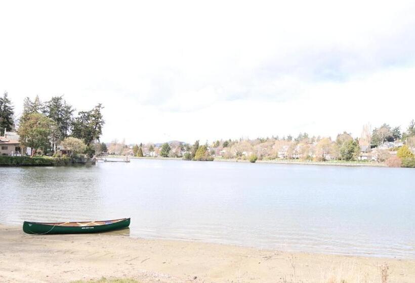 بنسيون Lipton Place By Elegant Waterfront