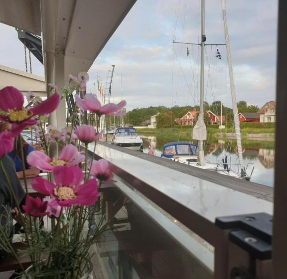 Общежитие Kapten Billes Restaurang Och Logi