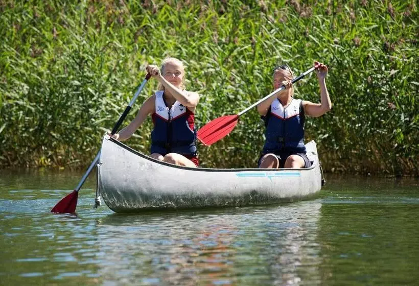 Retkeilymaja Kapten Billes Restaurang Och Logi