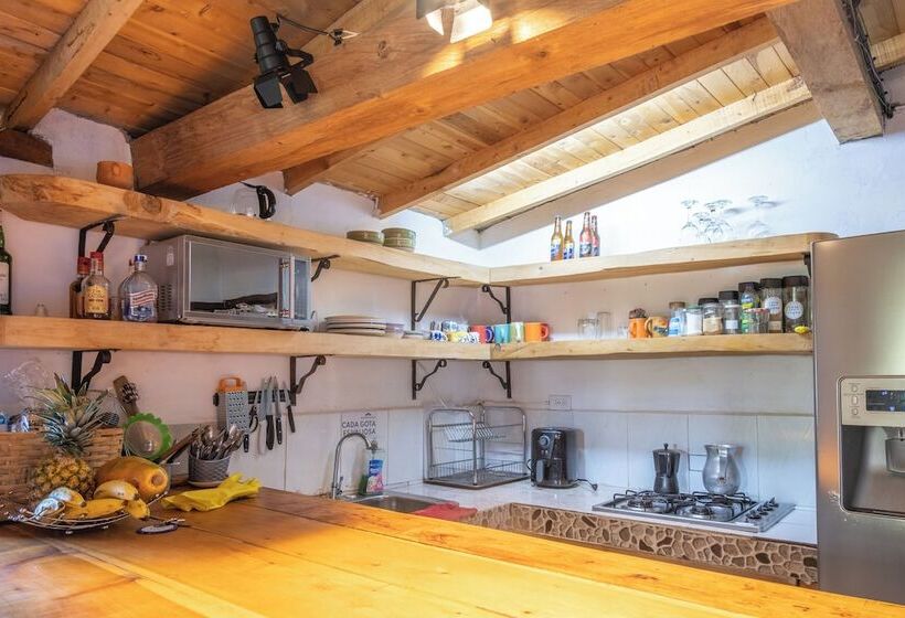 Bed and Breakfast Casa Profunda   Santa Elena