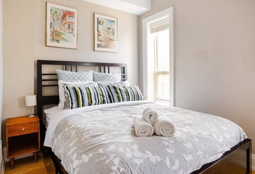 Отель Tourist Home On Stanley