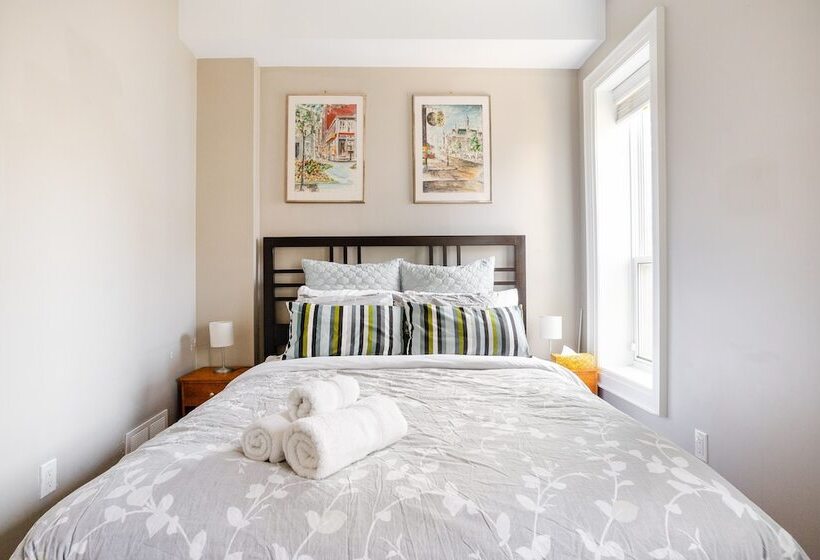 Отель Tourist Home On Stanley