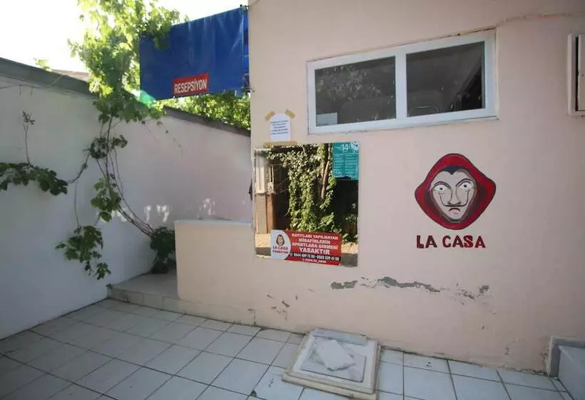 La Casa Pansiyon