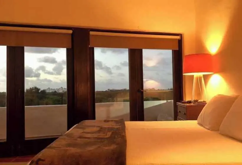 Golfside Villas