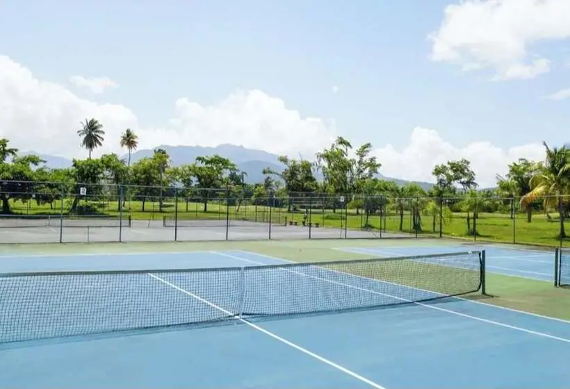Golfside Villas