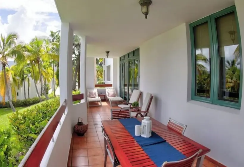 Golfside Villas