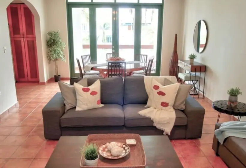 Golfside Villas