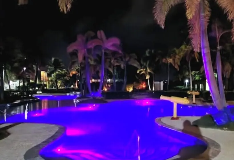 Golfside Villas