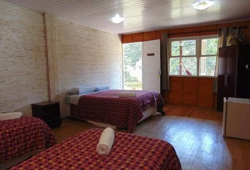 Hostelli Pousada Akatu