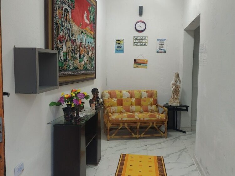 簡易ホテル Pousada Praia Grande Solemar