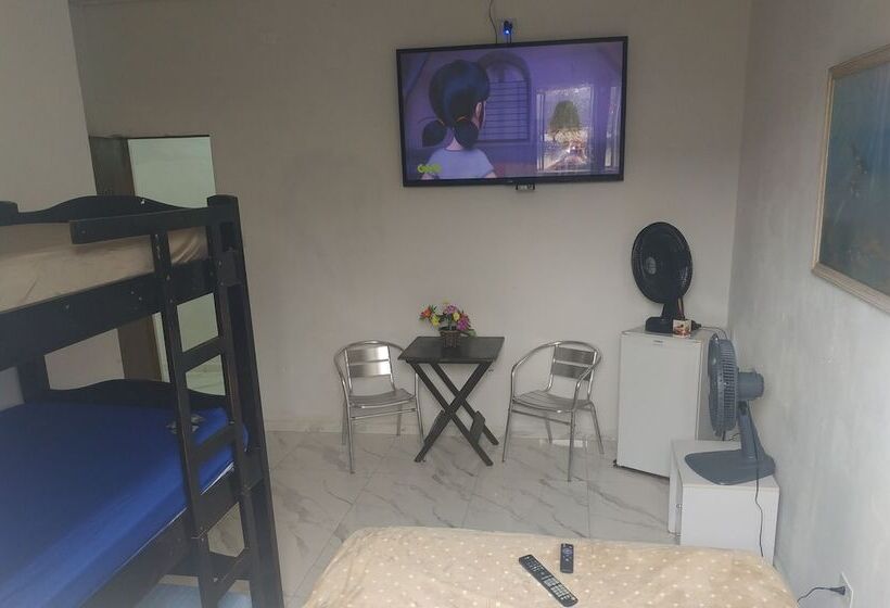 簡易ホテル Pousada Praia Grande Solemar