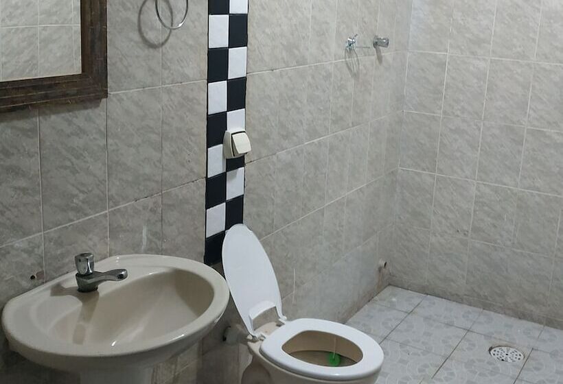 簡易ホテル Pousada Praia Grande Solemar