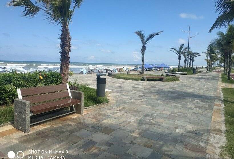 簡易ホテル Pousada Praia Grande Solemar