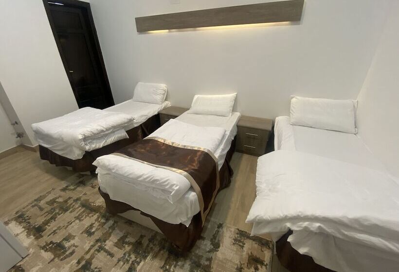 בית מלון כפרי Aram Suites