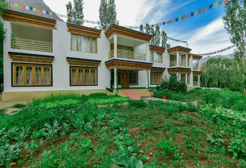 Hotelli Onpo Nubra Valley Ut