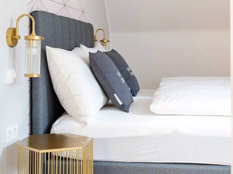 Limehome Klagenfurt Goessgasse