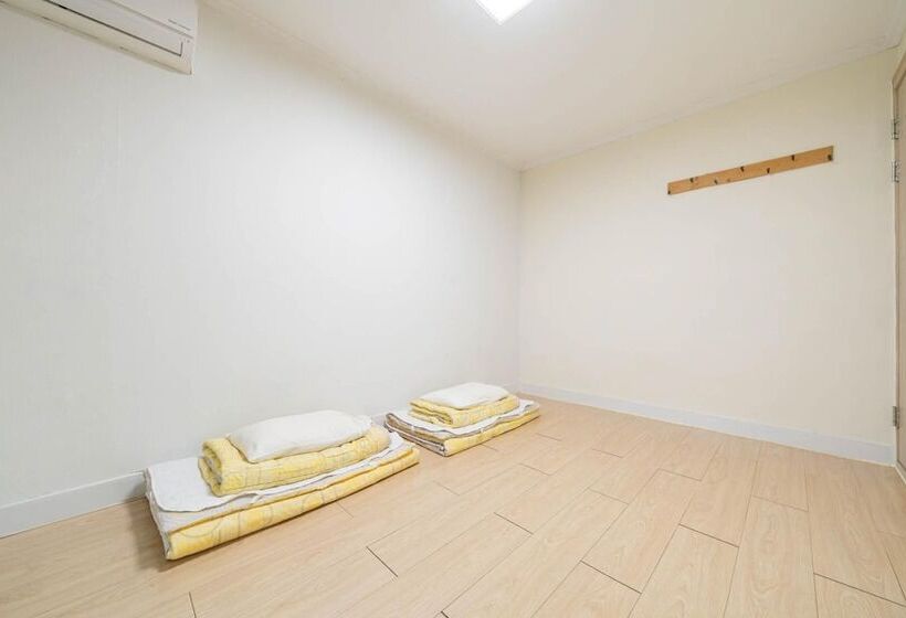 汽车旅馆 Gangneung Bada