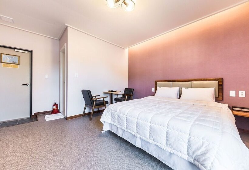 Motel Gangneung Bella