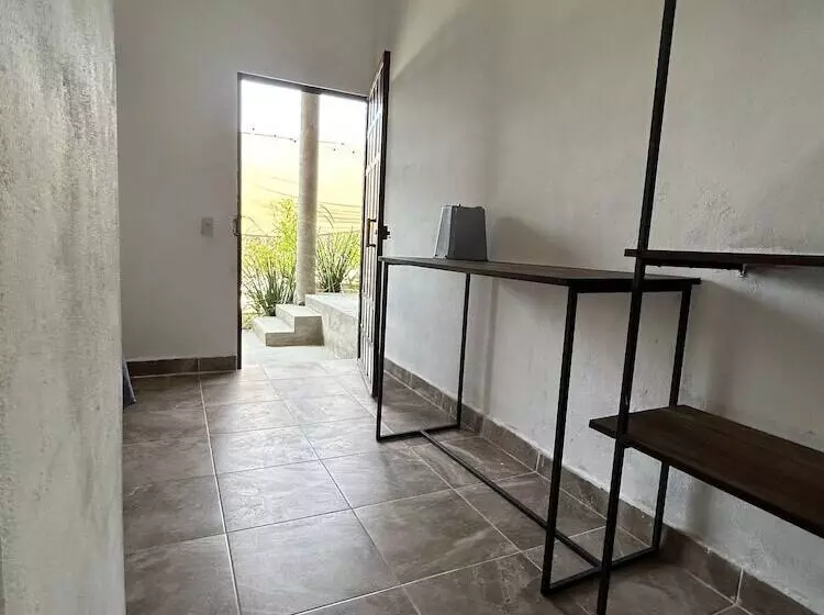 Majatalo Casa Nayeeche, Hospedaje & Dive Center